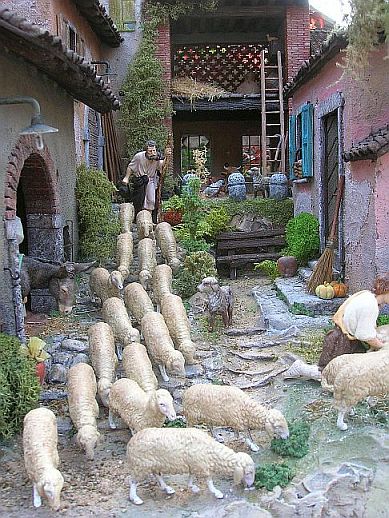 clicca per ingrandire clicca per ingrandire