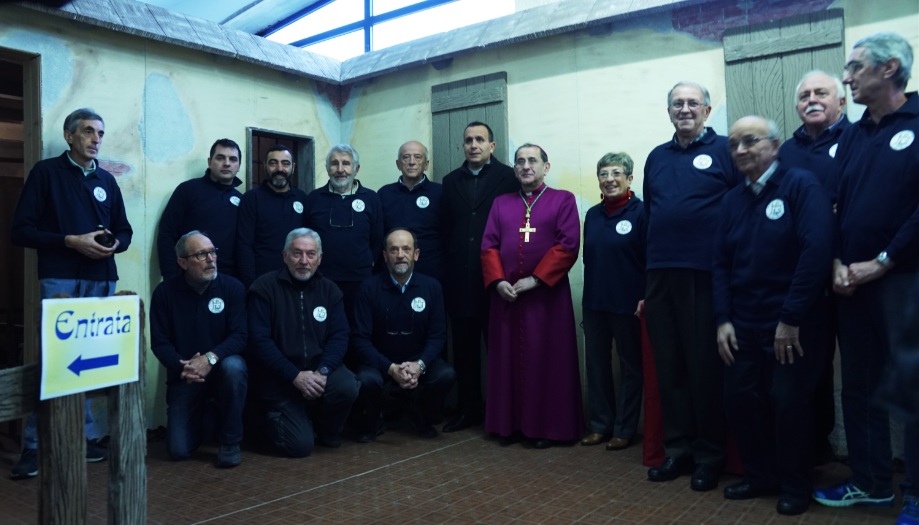 clicca per ingrandire clicca per ingrandire