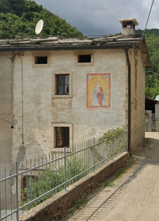 clicca per ingrandire clicca per ingrandire
