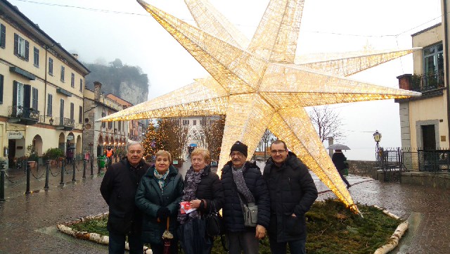 clicca per ingrandire clicca per ingrandire