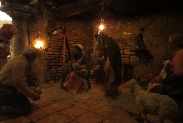 clicca per ingrandire clicca per ingrandire
