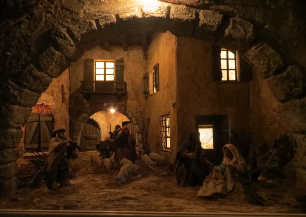 clicca per ingrandire clicca per ingrandire