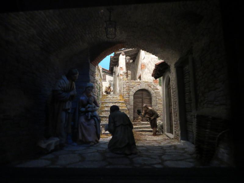 clicca per ingrandire clicca per ingrandire