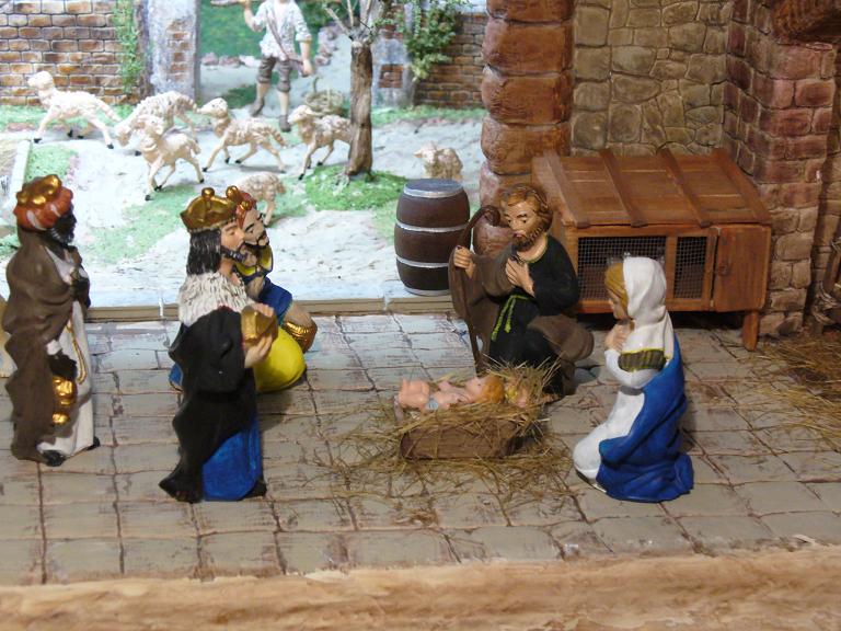 clicca per ingrandire clicca per ingrandire
